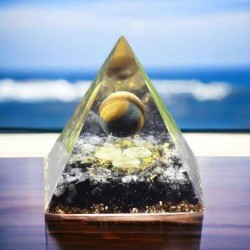 Pyramide en orgonite