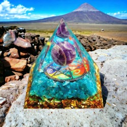 Pyramide en orgonite